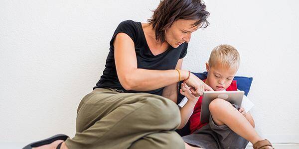 It is a special educator who intervene with a child.